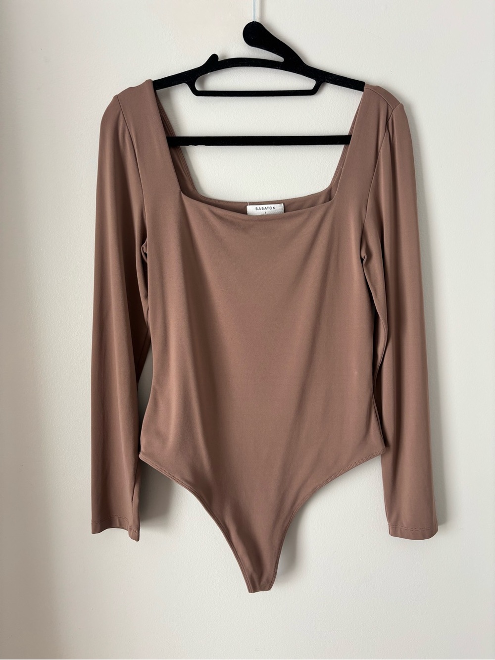Aritzia Babaton Square Neck Long Sleeve Bodysuit - Taupe Brown